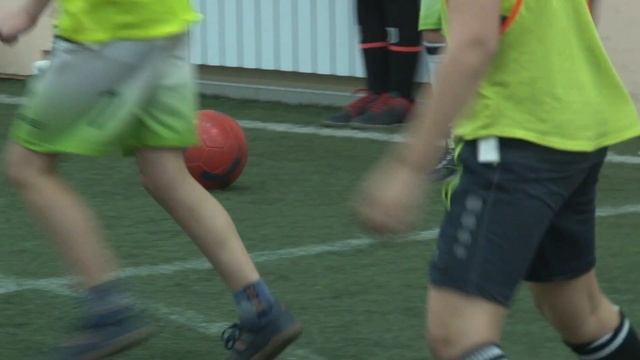 в Ликино-Дулеве открылся спортивный зал для всесезонных тренировок футбольной школы «Морозовец» смотреть онлайн