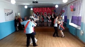 Школьный Вальс на Последний звонок 2017. Наши выпускники