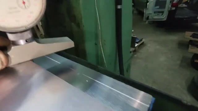 Шлифовка основания фрезерного станка, ласточкиного хвоста на плоскошлифовальном станке 3г71 смотреть онлайн