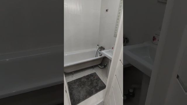 video-8650b9ee43e4487c76bcef4b8d25d35f-V.mp4