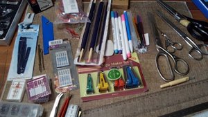Инструменты и приспособления для шитья