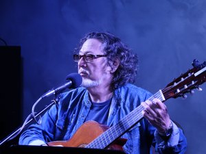 "Я вернусь!" ст. Александръ Макаров, муз. Валерий Пак. Поёт Заслуженный артист России Валерий Пак.