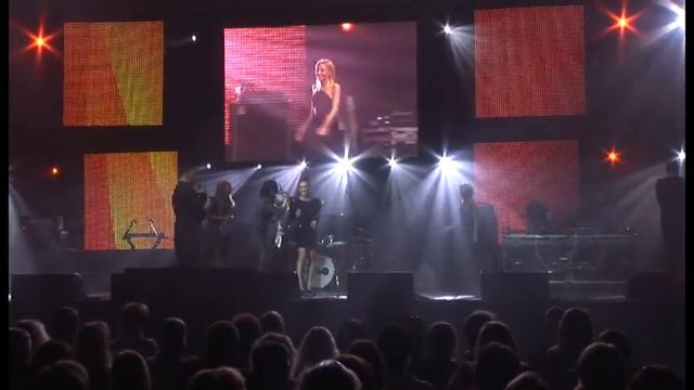 Церемония Бог Эфира 2009 группа Серебро вручает приз Елене Терлеевой в номинации Радиохит Исполните смотреть онлайн