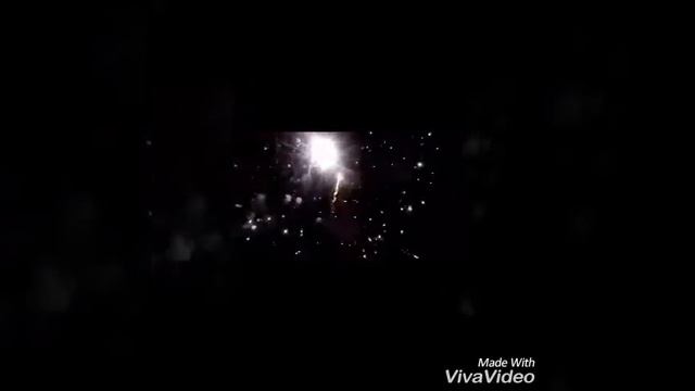 Новогодний салют в городе Серове смотреть онлайн