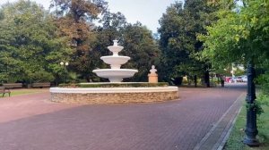 Сочи. Парк имени Фрунзе. Летний театр и неработающий фонтан.