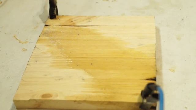 Сделали МОЛНИИ ЛИХТЕНБЕРГА своими руками! Из микроволновки! смотреть онлайн