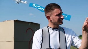 УГАДАЙ ЧТО В КОРОБКЕ И ЗАБЕРИ ЭТО !