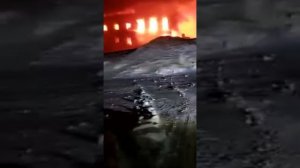 Горит здание аэропорта Диксон