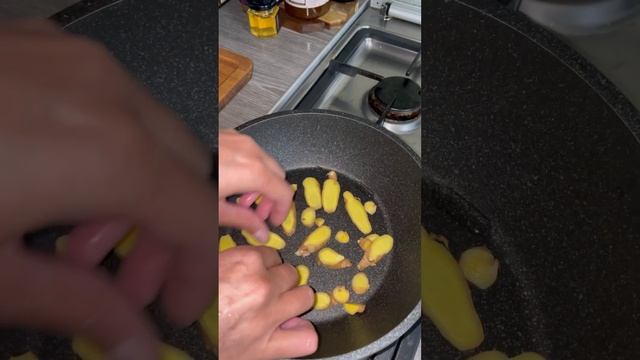 ГРУДИНКА ПО-КИТАЙСКИ.Подписывайся на мой телеграм канал BrusnikinaFood! #рецептгрудинки