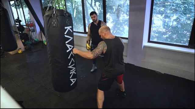 Как поставить нокаутирующий удар _ Евгений Поскотин _ ММА . Бокс . смотреть онлайн