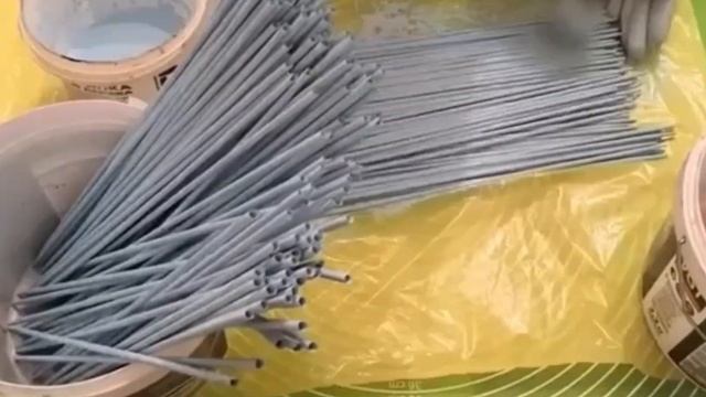 Так можно сделать трубочки любого цвета! смотреть онлайн