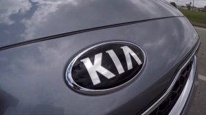 The new Kia Ceed in Dark Penta Metal Driving Video