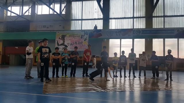 Артем vs ?? смотреть онлайн