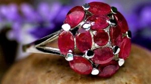 Кольцо серебряное с натуральными рубинами"Рубиновые капли"