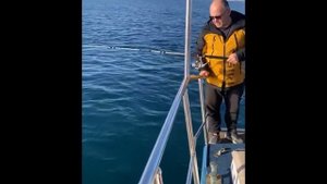 Морская рыбалка в Адлере с приготовлением улова на борту