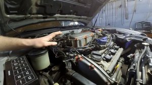 ниссан цефиро диагностирует ремонтирует  сын.mp4