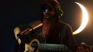 "Алёша жарил на баяне" А  Розенбаум "МЕСЯЦ".. песня под гитару