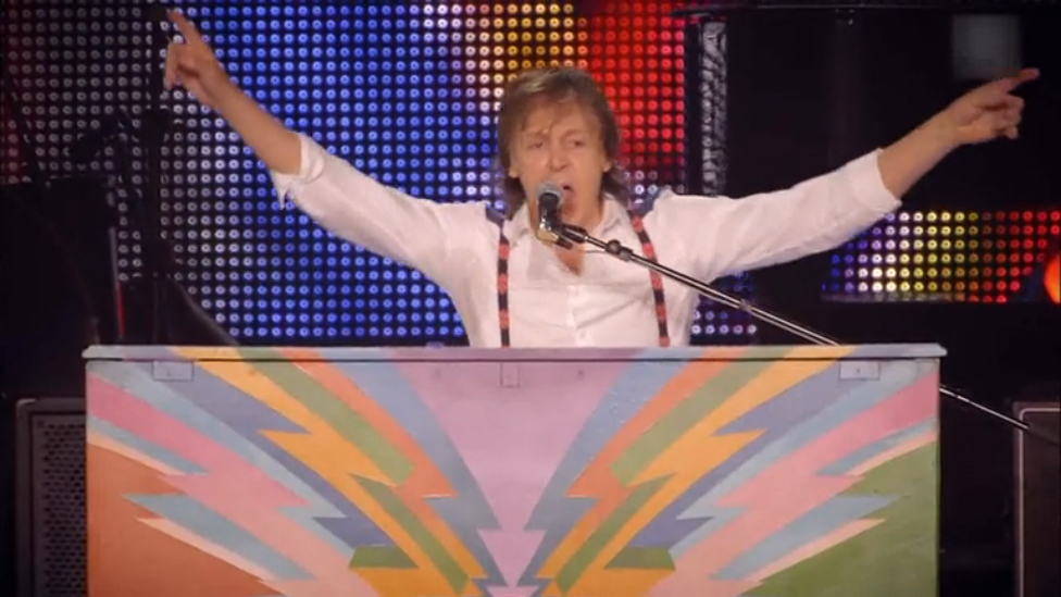 Paul McCartney - "Queenie Eye" (Live 2013) смотреть онлайн