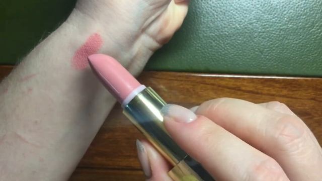 блеск помада карандаш смотреть онлайн