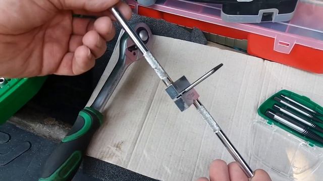 Сломанный болт. Как выкрутить смотреть онлайн