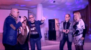 ЦЕЛУЮ ГУБЫ ТВОИ АЛЫЕ - Валерий Палаускас