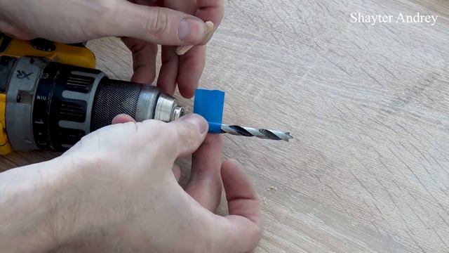 Весьма необычное столярное соединение!