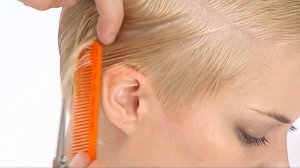 Женская стрижка ПИКСИ с длинной косой челкой