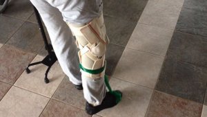 Реабилитолог Юрий Жидченко. Ходьба после инсульта. Трость после инсульта. Домашняя реабилитация.