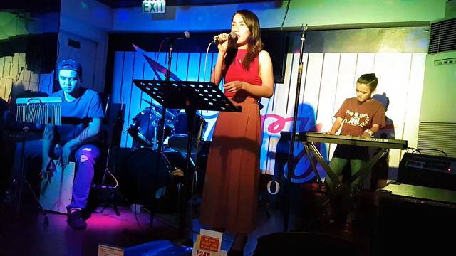 Price Tag Jessie J (Metronome Band) смотреть онлайн