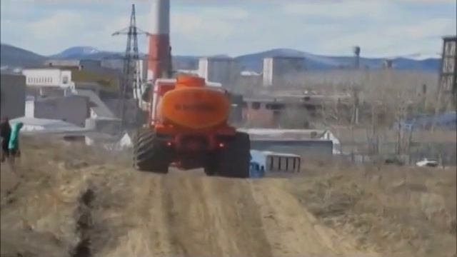 Вездеход ЯМАЛ В 4В плавучесть 100% смотреть онлайн