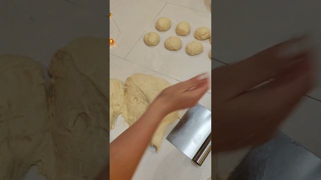 Булочки с курицей и грибами #рецепты #домашняявыпечка