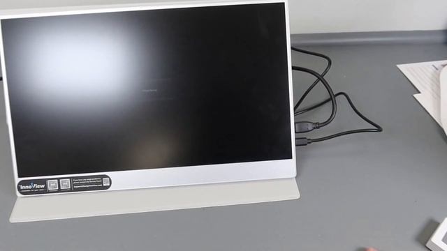 This Portable Monitor Is AMAZING For Gaming! | Innoview 15.6" Portable Monitor смотреть онлайн