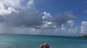 Посадки самолётов в международном аэропорту Princess Juliana