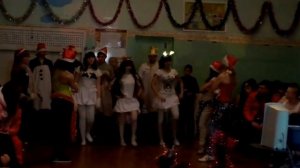 Новогодний флешмоб (Снеговики).mp4