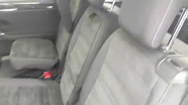 Лучший семейный минивен из Европы Volkswagen Touran в топовой комплектации смотреть онлайн