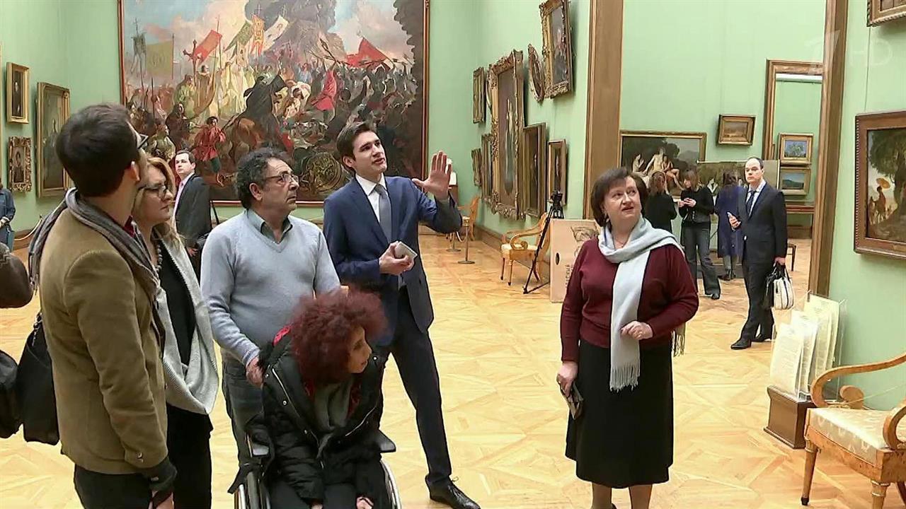 "История невидимой жизни" завоевала главный приз конкурса фотожурналистики имени Андрея Стенина