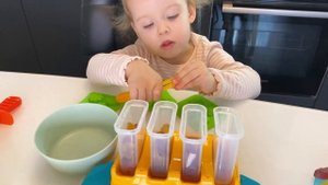 Готовим вкуснейшее мороженое для детей "Пальчики оближешь".