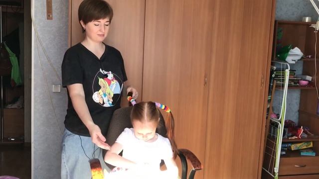 Челлендж 100 СЛОЁВ резинок для волос! смотреть онлайн