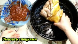 Свиная рулька с капустой. Обалденно вкусно.