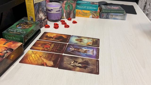 ТАРО ОНЛАЙН | ЧТО ОН ГОВОРИТ О ВАС? А ВЫ И НЕ ЗНАЕТЕ смотреть онлайн