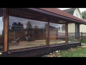 Установили нижние крепления на окна