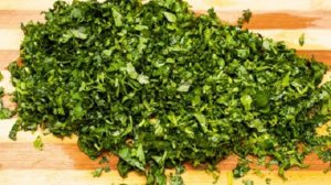 Тушеная зелень