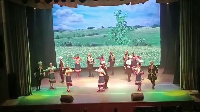 Танец кубанских казаков . Брест 2022 г. 23 февраля. Радость. Radost. смотреть онлайн