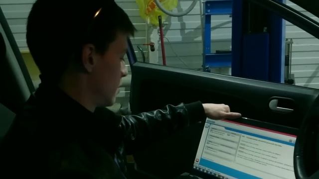 Видеообзор Autocom CDP+ и Delphi DS150e смотреть онлайн