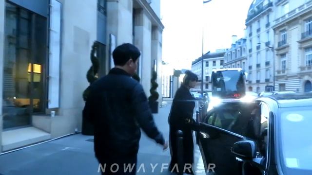 231014 MINGI 민기 of ATEEZ is so handsome ? on his way to One Planet ? Gala @ Louis Vuitton 에이티즈 смотреть онлайн