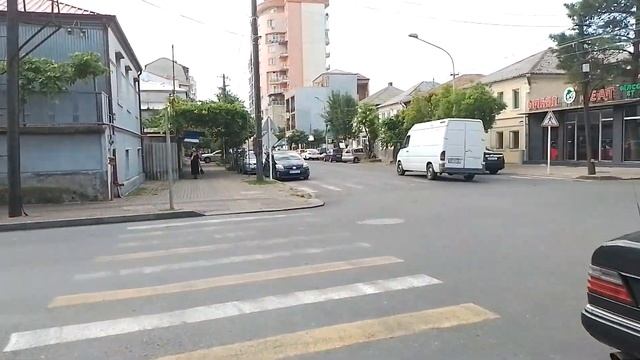 Как грузины относятся к русским?#Грузия#русофобия#грузины#русскийязык#гостеприимство#отношение