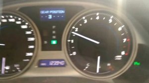 Движение Лексуса IS 250 в городском цикле, скорость, переключение передач, lexus is 250