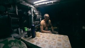 Один в лесу.