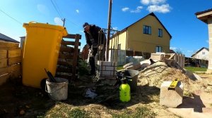 Забор своими руками! С Кирпичными столбами и Профнастилом. часть  1