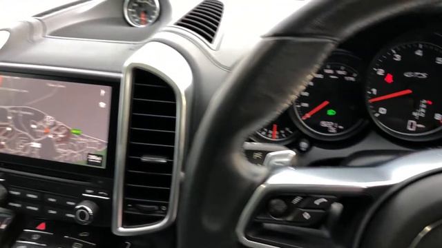 2017 Porsche Cayenne GTS, in Carmine Red смотреть онлайн